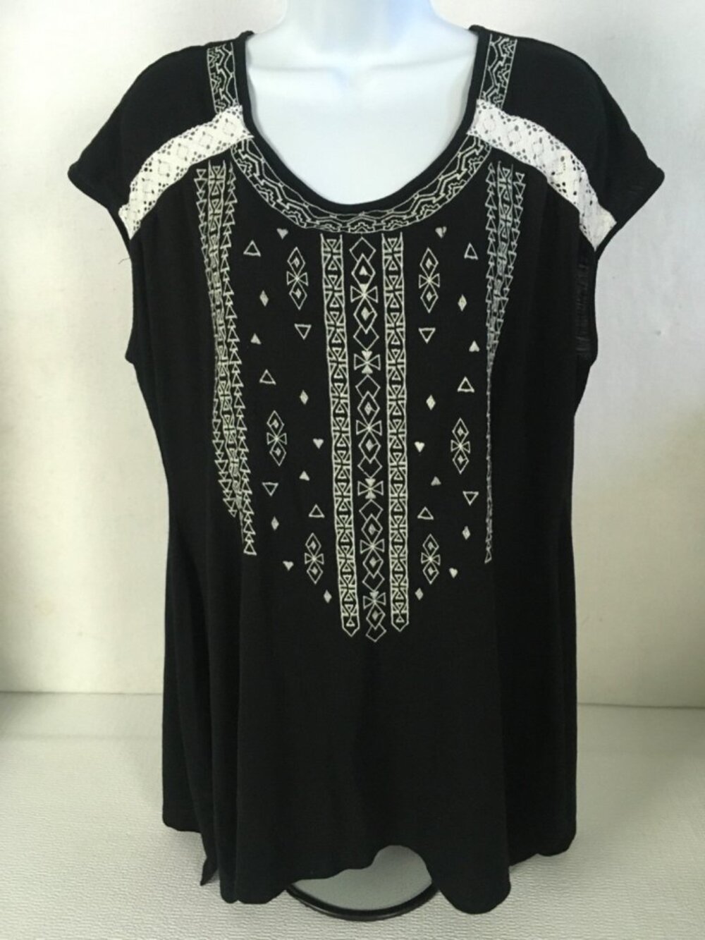 RXB Top Size XL Black with White Lace White Embroidery Short Sleeves Scoop Neck